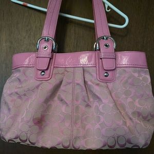 Large beautiful pink coach purse